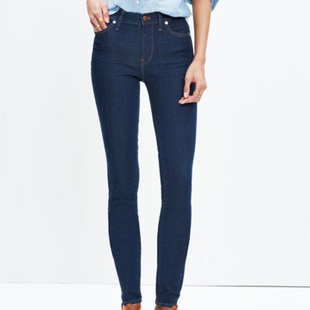 Madewell 9" High-Rise Skinny Jeans in Davis Wash